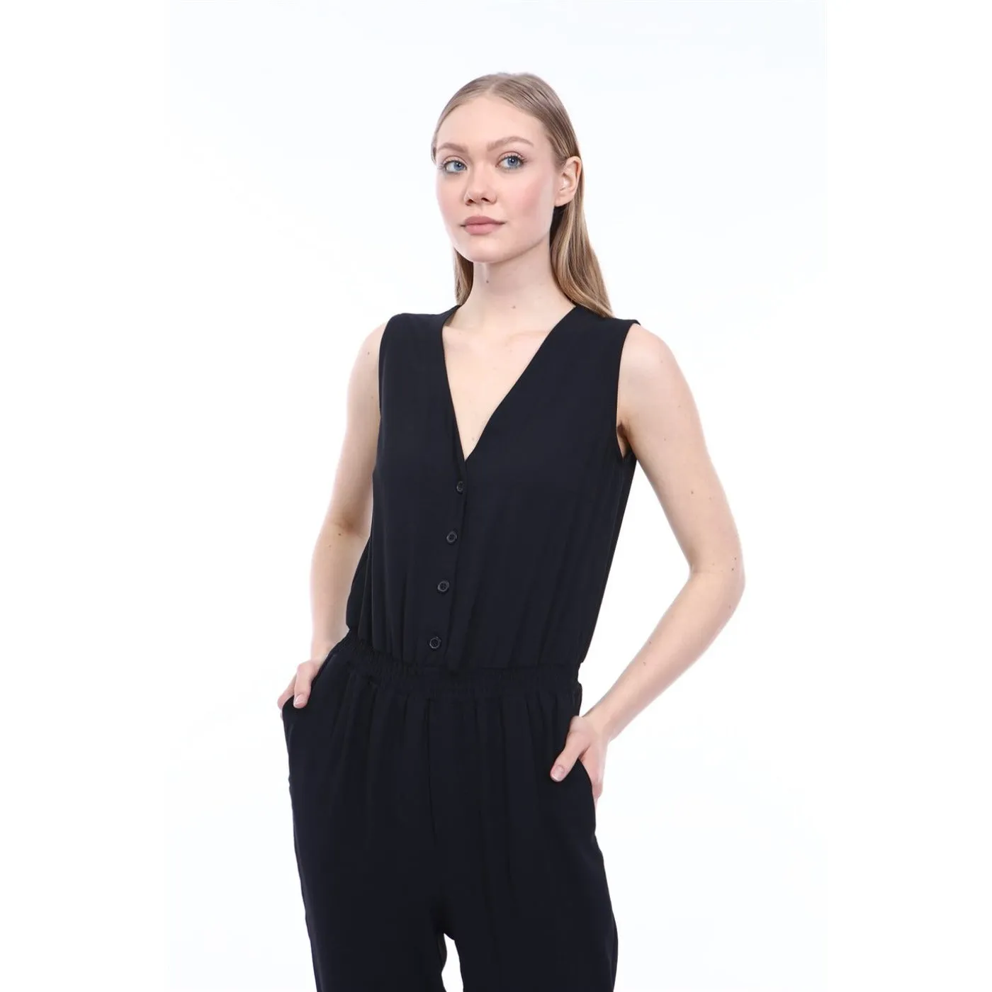 Black Sleeveless Jumpsuit